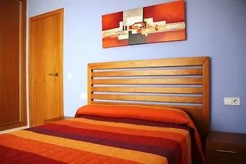 Hotur Via Augusta 2*